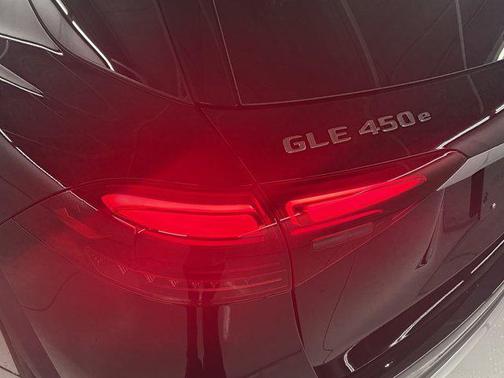 2025 Mercedes-Benz GLE 450e 4MATIC