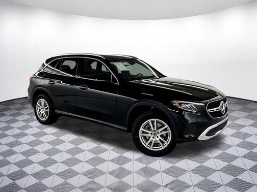 2025 Mercedes-Benz GLC 300 Base