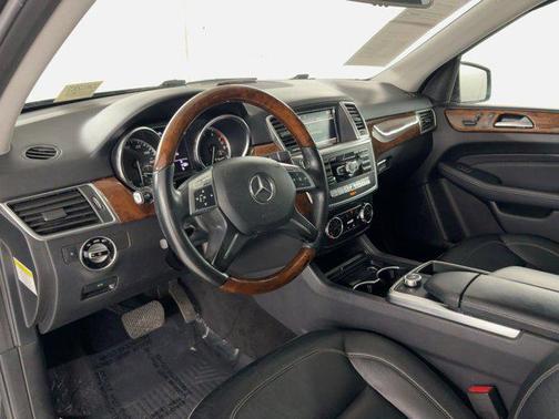 2012 Mercedes-Benz M-Class 4MATIC