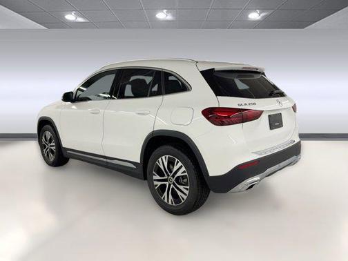 2026 Mercedes-Benz GLA 250 4MATIC