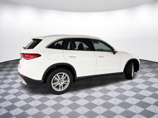 2025 Mercedes-Benz GLC 300 Base