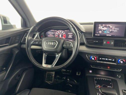 2018 Audi SQ5 3.0T Premium Plus