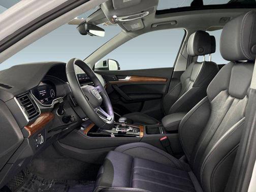 2021 Audi Q5 Premium Plus 55 TFSI e quattro S tronic