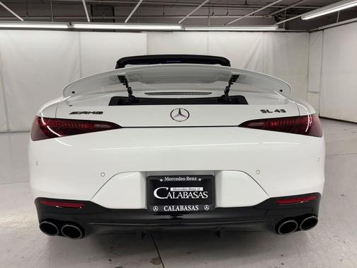 MANUFAKTUR Moonlight White Metallic 2025 Mercedes-Benz AMG SL 43 Base
