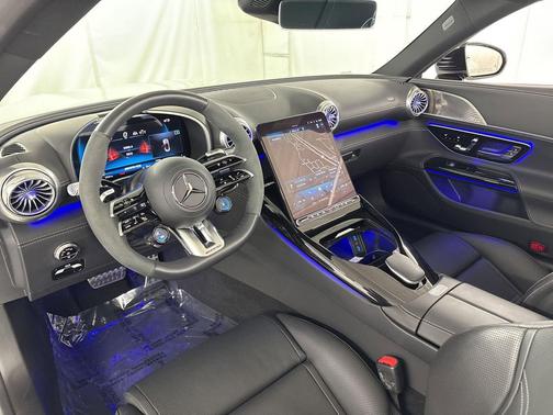 MANUFAKTUR Moonlight White Metallic 2025 Mercedes-Benz AMG SL 43 Base