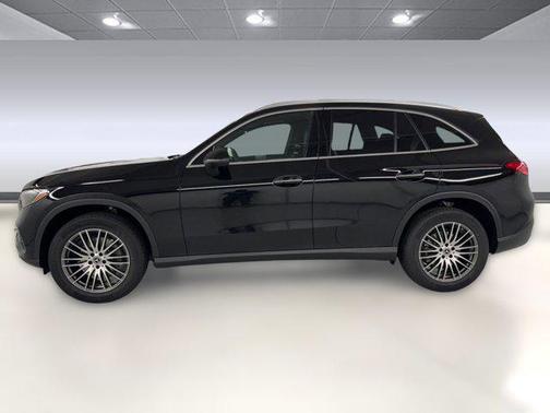 2026 Mercedes-Benz GLC 300 Base