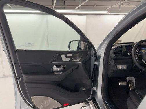 2026 Mercedes-Benz Maybach GLS 600 4MATIC