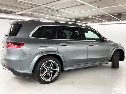 2024 Mercedes-Benz GLS 450 4MATIC
