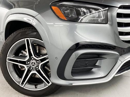 2024 Mercedes-Benz GLS 450 4MATIC