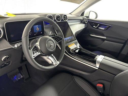 2025 Mercedes-Benz GLC 350e Base