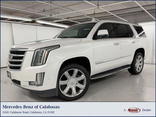 2018 Cadillac Escalade Luxury