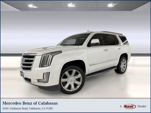 2018 Cadillac Escalade Luxury