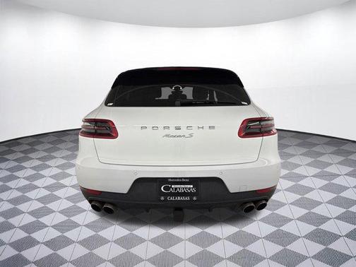 2017 Porsche Macan Base