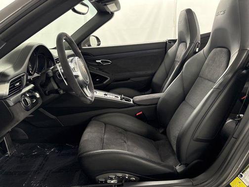 2015 Porsche 911 Carrera GTS
