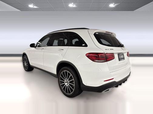 Polar White 2022 Mercedes-Benz GLC 300 Base