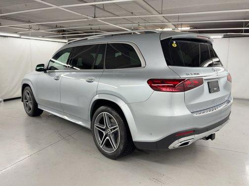 2025 Mercedes-Benz GLS 450 4MATIC