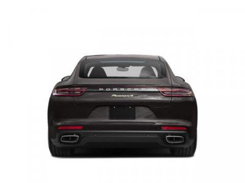 2018 Porsche Panamera 4