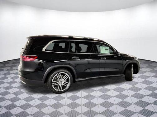 2025 Mercedes-Benz GLS 450 4MATIC