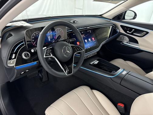 Obsidian Black Metallic 2026 Mercedes-Benz E-Class 4MATIC