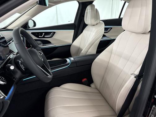 Obsidian Black Metallic 2026 Mercedes-Benz E-Class 4MATIC