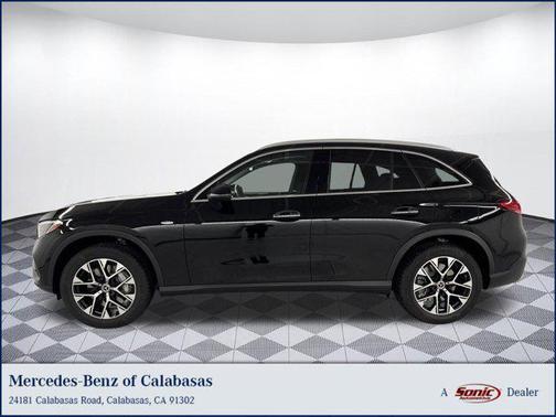 2025 Mercedes-Benz GLC 350e Base