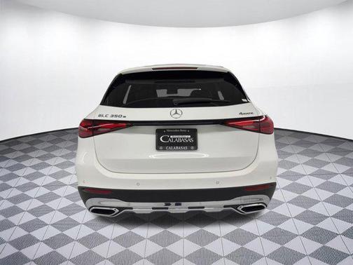 2025 Mercedes-Benz GLC 350e Base