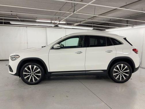 2023 Mercedes-Benz GLA 250 Base