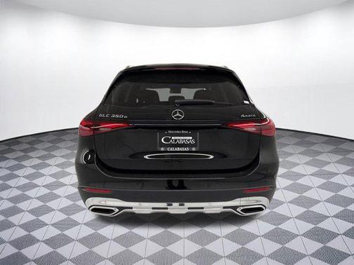 2025 Mercedes-Benz GLC 350e Base