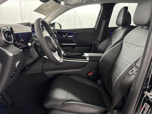 2025 Mercedes-Benz GLC 350e Base
