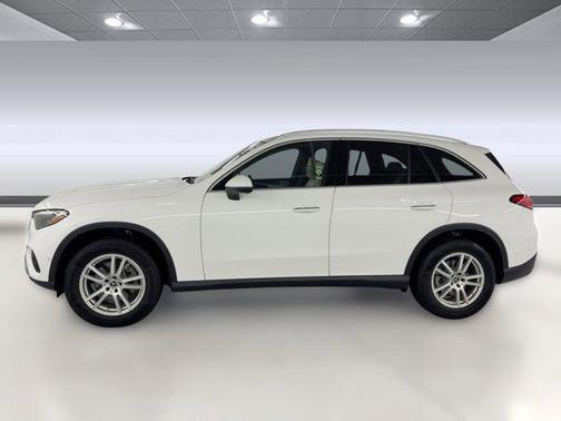 2025 Mercedes-Benz GLC 300 Base