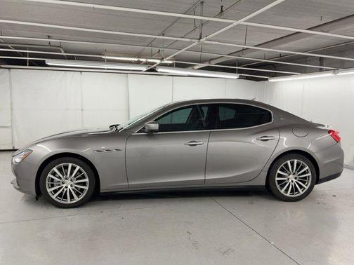 2016 Maserati Ghibli Base