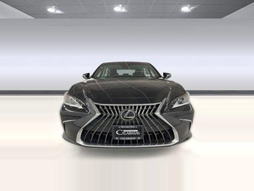2024 Lexus ES 300h Base