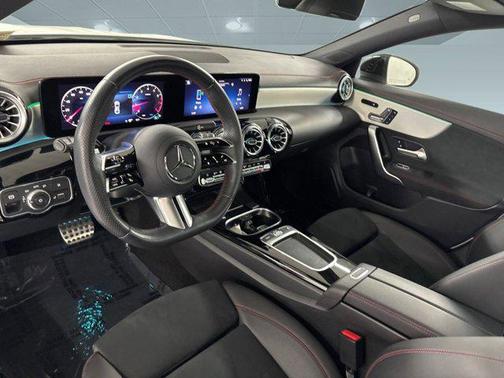 2024 Mercedes-Benz CLA 250 Base