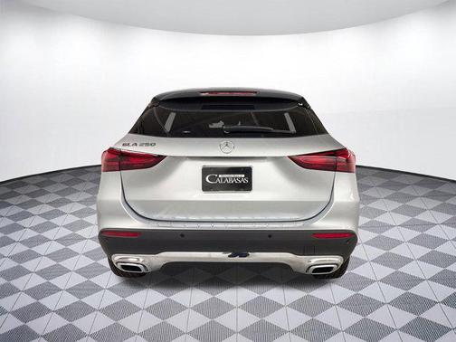 2025 Mercedes-Benz GLA 250 4MATIC