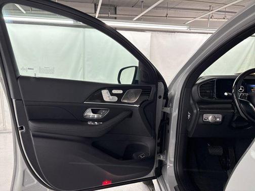 MANUFAKTUR Alpine Grey 2026 Mercedes-Benz GLE 450 4MATIC
