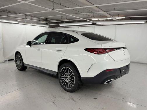 2026 Mercedes-Benz GLC 300 4MATIC Coupe