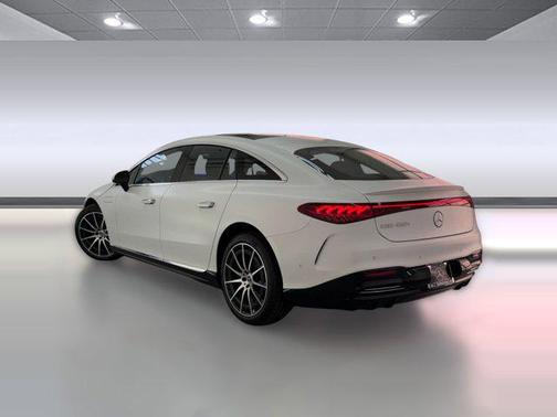 MANUFAKTUR Signature Moonlight White Magno 2026 Mercedes-Benz EQS 450 4MATIC