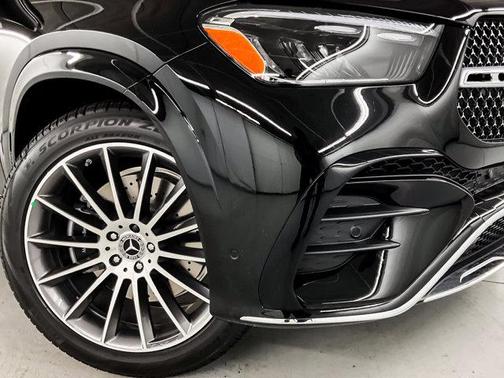 2025 Mercedes-Benz GLE 450 4MATIC