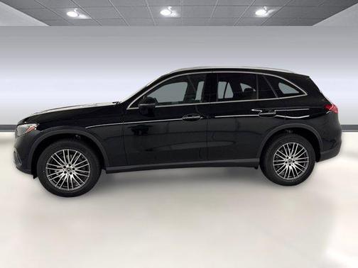 2026 Mercedes-Benz GLC 300 Base