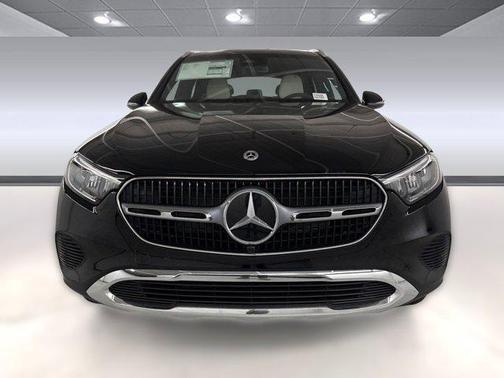 2026 Mercedes-Benz GLC 300 Base