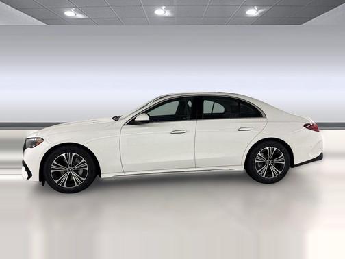 Polar White 2027 Mercedes-Benz E-Class E 350