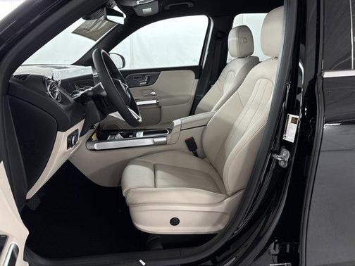 2025 Mercedes-Benz GLB 250 Base