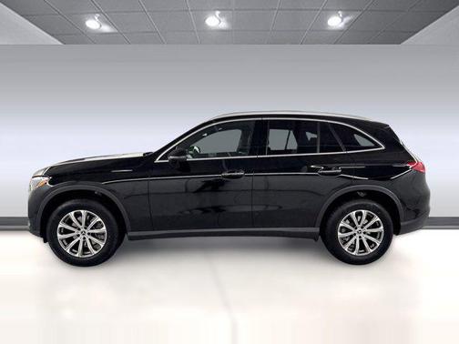 Black 2026 Mercedes-Benz GLC 300 Base