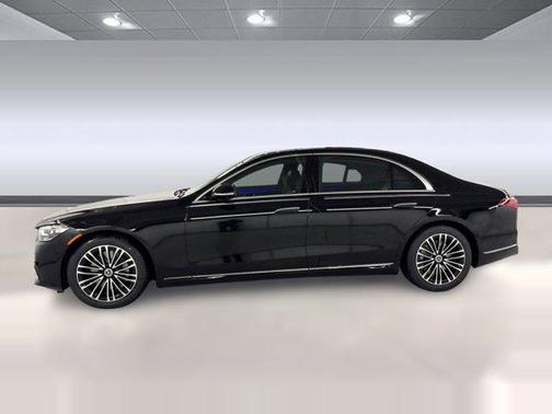 Obsidian Black Metallic 2026 Mercedes-Benz S-Class 4MATIC
