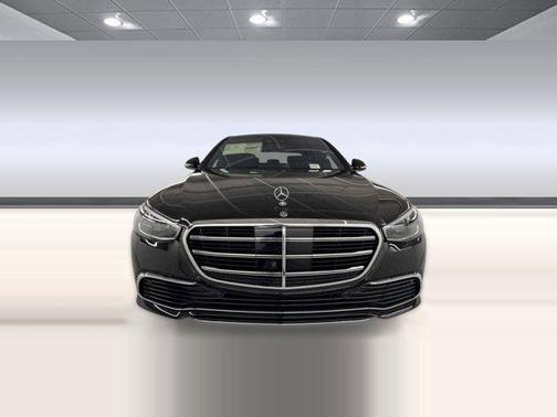 Obsidian Black Metallic 2026 Mercedes-Benz S-Class 4MATIC