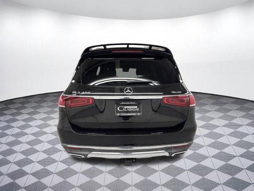 2022 Mercedes-Benz GLS 450 4MATIC