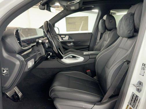 2026 Mercedes-Benz GLS 580 4MATIC