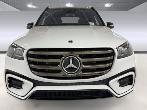 2026 Mercedes-Benz GLS 580 4MATIC