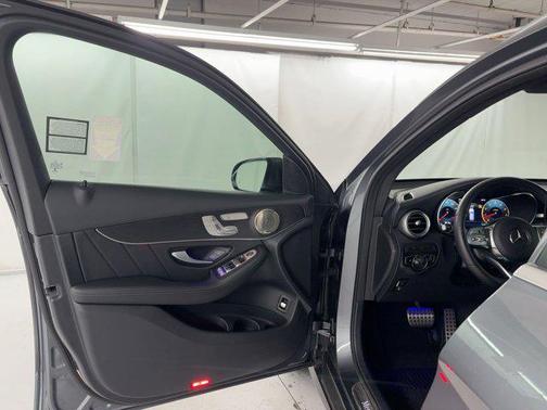 2021 Mercedes-Benz GLC 300 Base