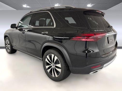 2026 Mercedes-Benz GLE 450e 4MATIC